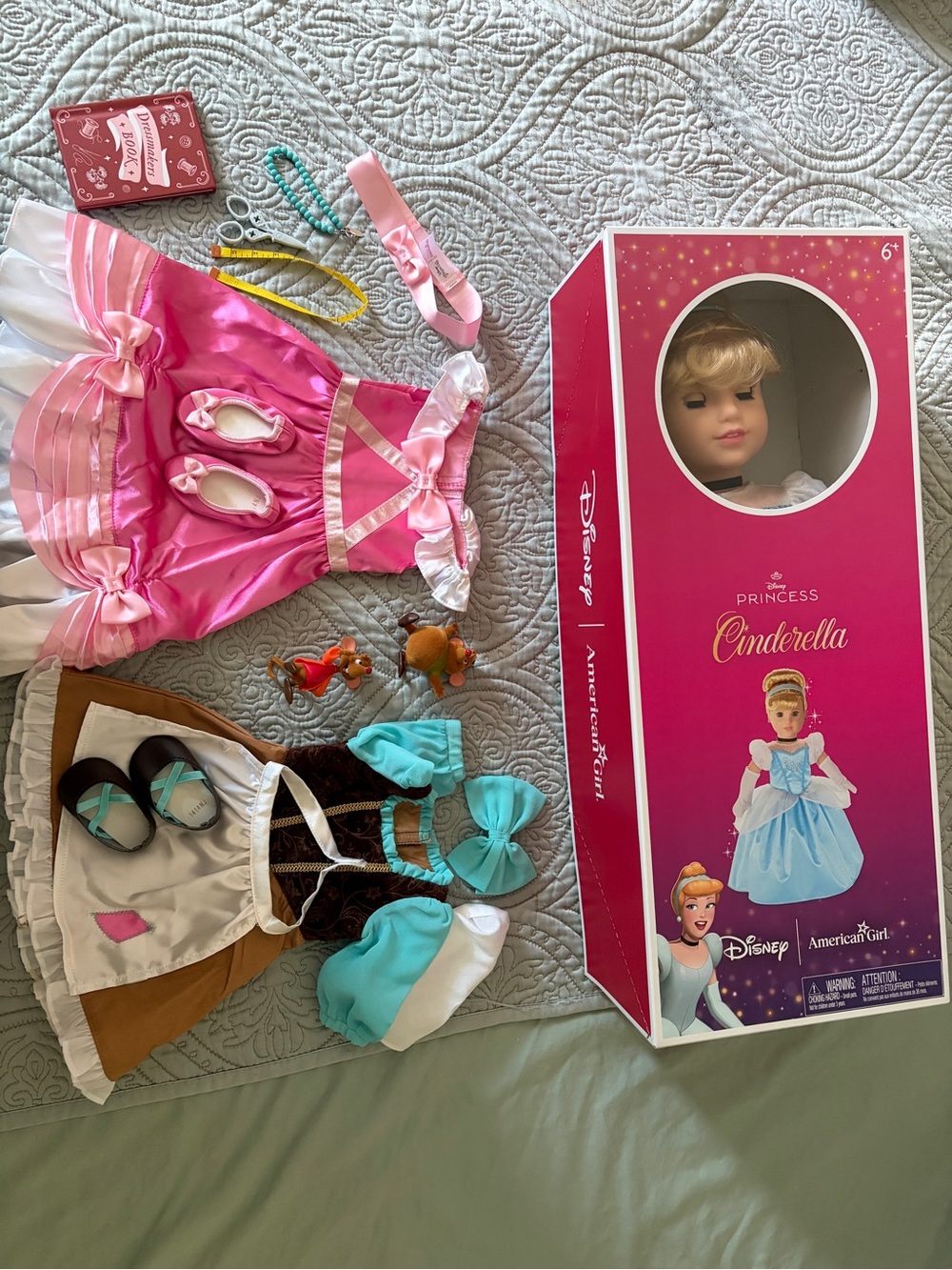 American Girl Cinderella Doll + Accessories / Outfits